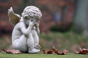kh pp weeping cherub angel adobe photo for Orlando article 06 17 16