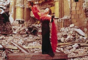 kh-pp-gloria-swanson-ruins-photo-pinterest-not-adobe-photo